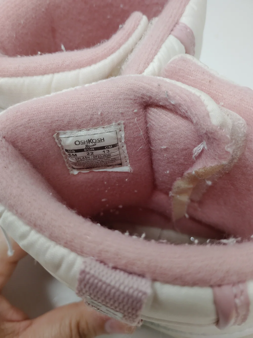 OshKosh B'gosh White and Pink Kids Snow Boots Toddler 6M Faux Fur Lined